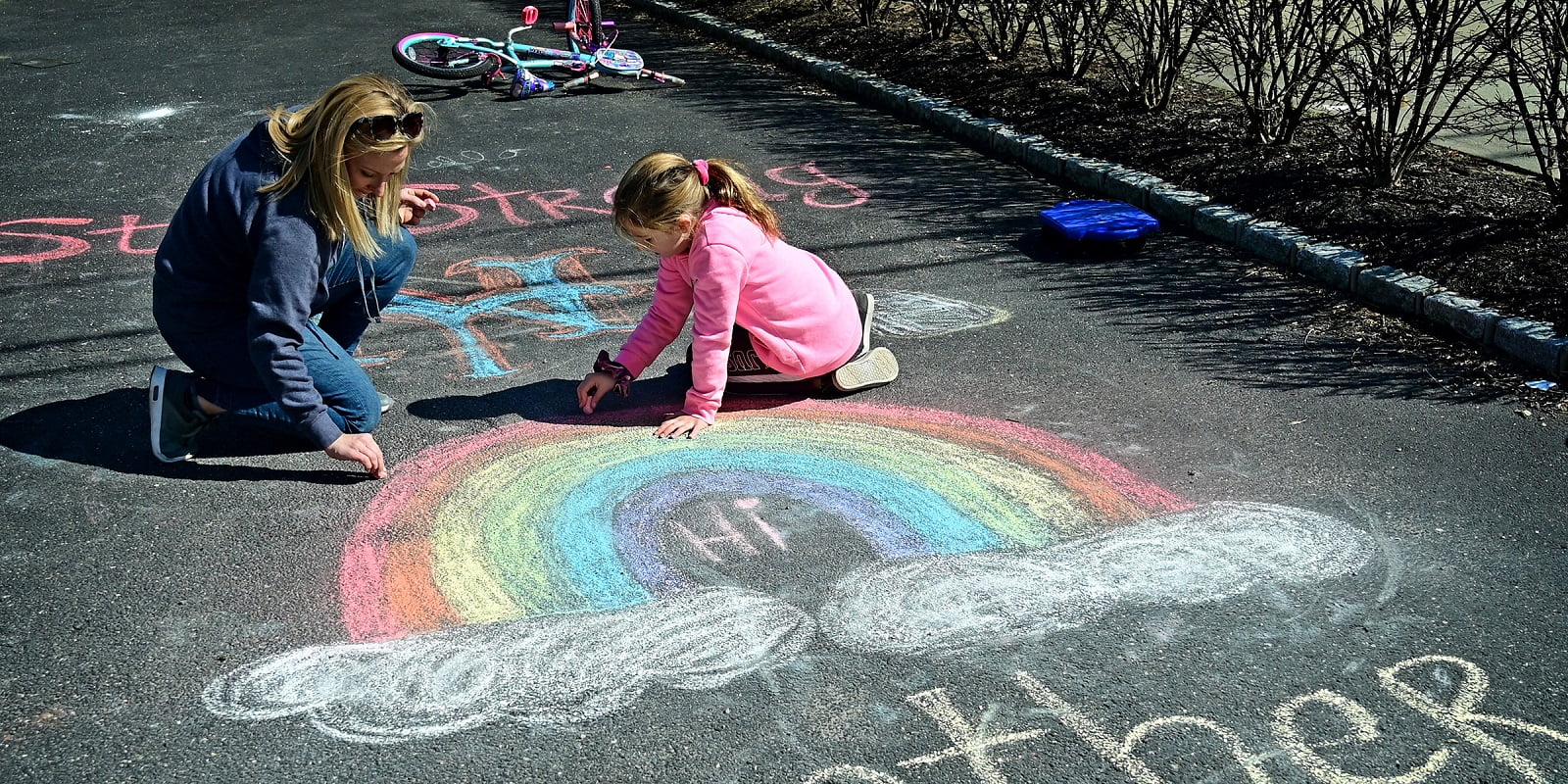 8 Fun Ways to Use Sidewalk Chalk This Summer