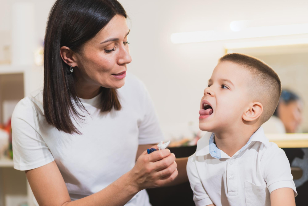 Pediatric Speech Therapy - SpeakLivePlay.com