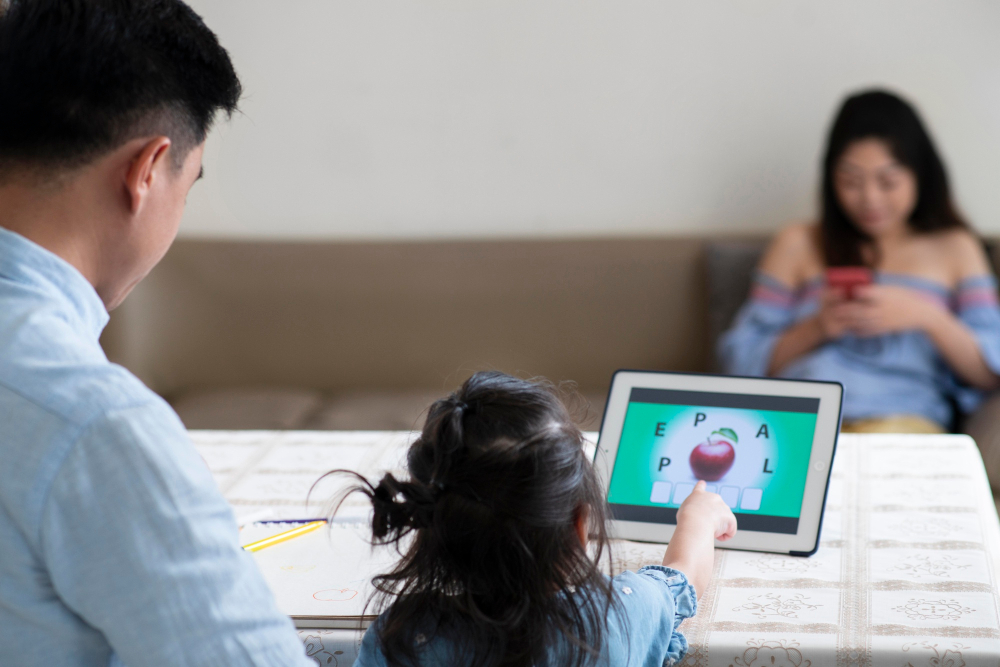 Speech Therapy - Teletherapy - SpeakLivePlay